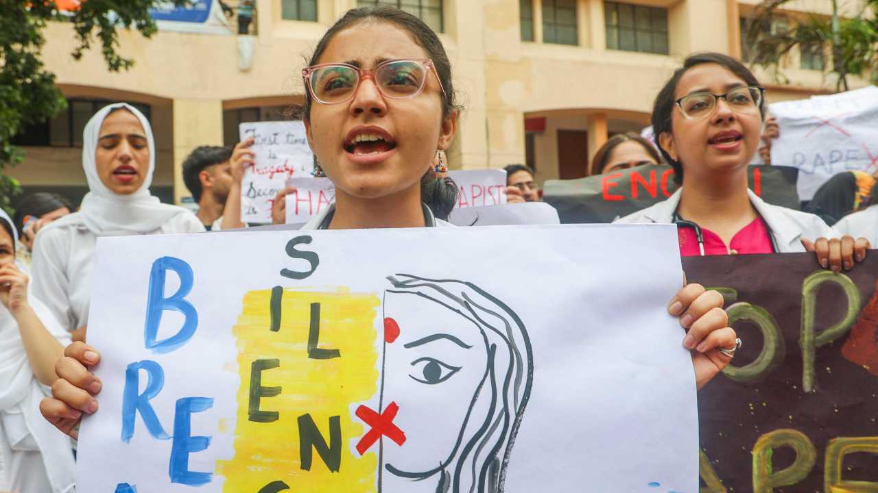 Kolkata Doctor Rape-murder Case: AIIMS Doctors Call Off 11-day Strike ...