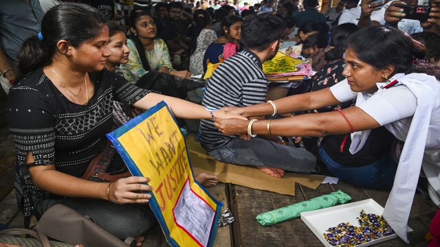 Raksha Bandhan celebrations in India: Indore’s massive rakhi, Kolkata's ...