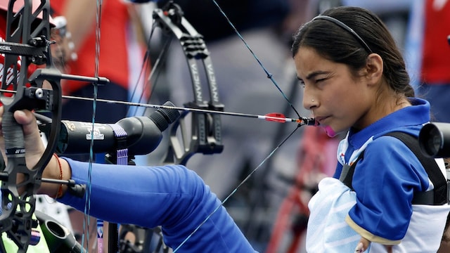 Paris Paralympics:Archer Sheetal Devi Impresses with 703 on Debut, Nears World Record and Advances to Next Round.