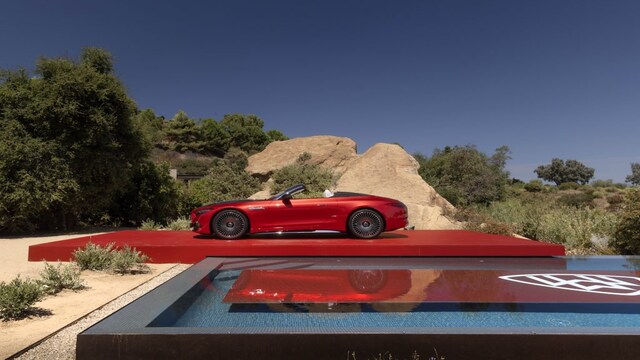 Mercedes-Maybach debuts SL 680 Monogram Series roadster with 577-hp V8 ...