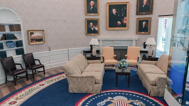 Oval Office replica of President Joe Biden to open near White House for ...