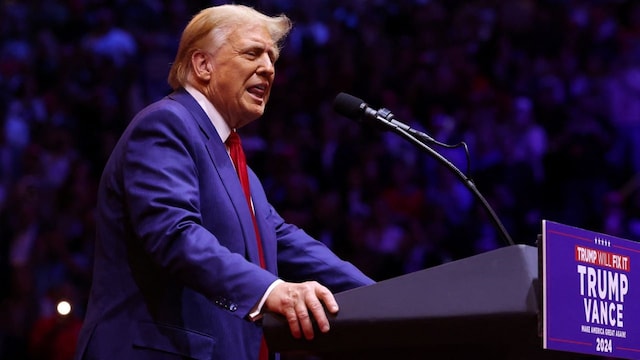 Republican presidential nominee and former U.S. President Donald Trump speaks during a campaign rally at Madison Square Garden, in New York, U.S., October 27, 2024. REUTERS/Brendan McDermid Republican presidential nominee and former U.S. President Donald Trump speaks during a campaign rally at Madison Square Garden, in New York, U.S., October 27, 2024. REUTERS/Brendan McDermid