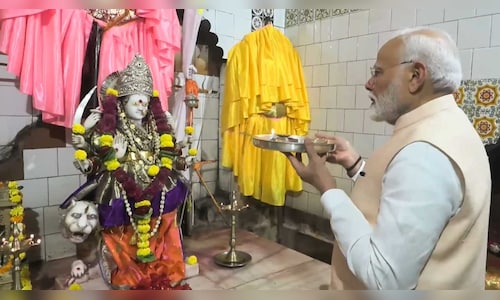 PM Modi tries his hand at traditional dhol in Washim Watch Video