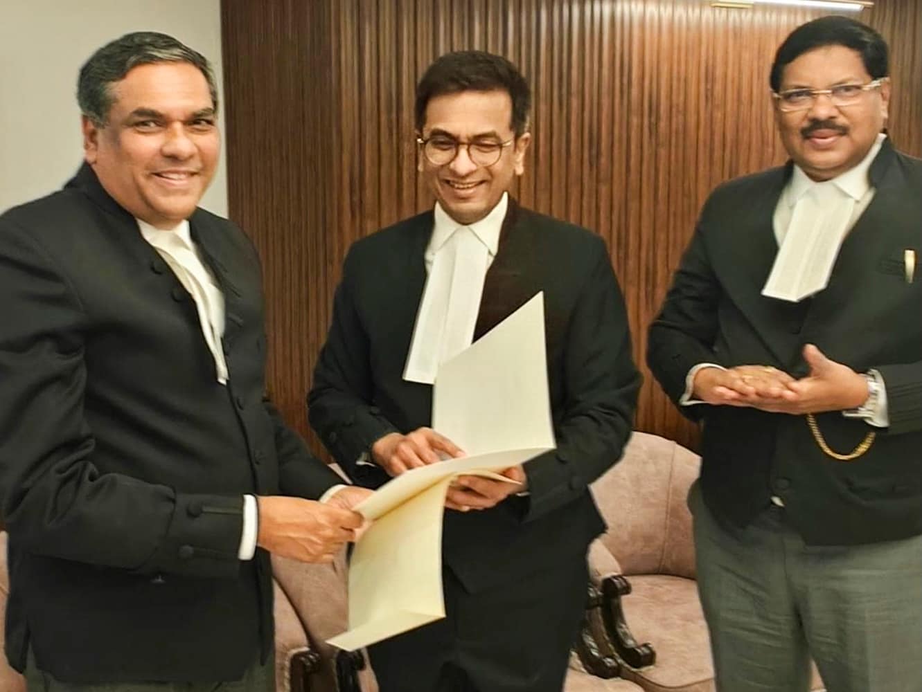 Justice Sanjiv Khanna Appointed As 51st Chief Justice Of India, Oath On ...