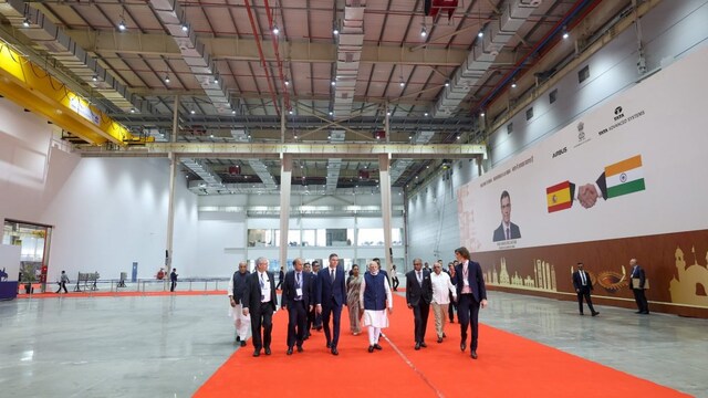 PM Modi and Spanish PM in Vadodara: Inaugurate Tata Aircraft Complex ...