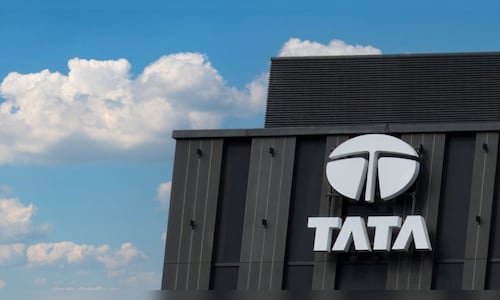 Mehli Mistry unlikely to be reappointed as trustee on Tata Trusts Board: Sources Mehli Mistry unlikely to be reappointed as trustee on Tata Trusts Board: Sources