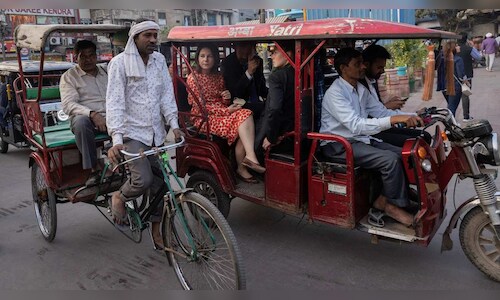 SC Bans Hand-Pulled Rickshaws in Maharashtra's Matheran