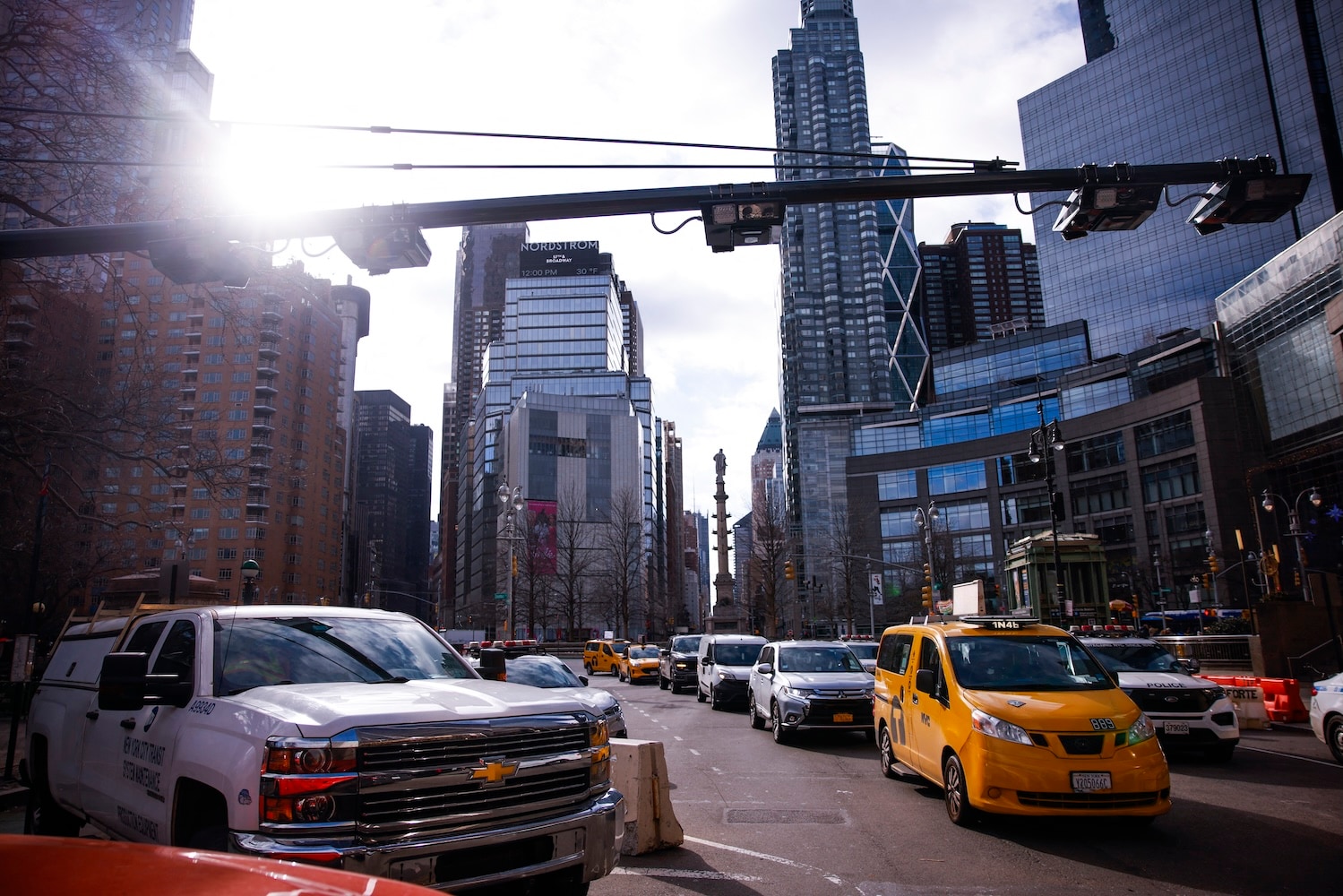 New York launches US's first congestion charge, sparking legal and political clashes