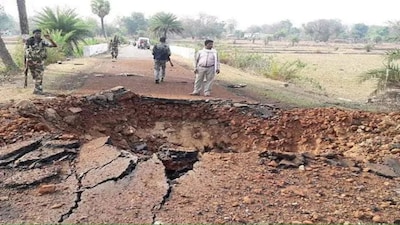 Naxals blow up SUV with IED in Bijapur, 8 DRG jawans die Naxals blow up SUV with IED in Bijapur, 8 DRG jawans die