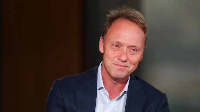 Unilever CEO Hein Schumacher step downs, CFO Fernando Fernandez to take ...