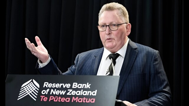 New Zealand delivers third big rate cut to revive economy - CNBC TV18