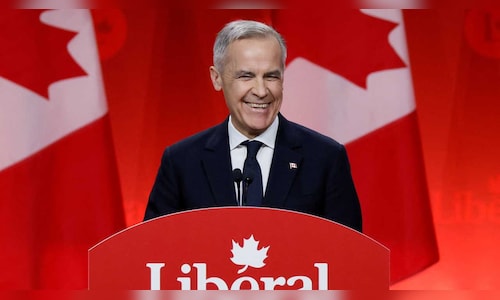 US President Donald Trump threatens Canada with 100% tariffs over its new trade deal with China