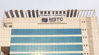 MSTC Ltd
LTP: ₹530 | Buy range: ₹525–548 | Target: ₹673
Upside: ~27%
With a dominant role in India’s e-auction and e-procurement ecosystem, MSTC’s asset-light model and government backing ensure scalable, profitable growth. Its strong digital platforms drive efficient service delivery across PSUs and private clients.