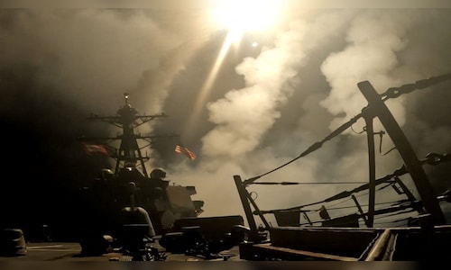 Israel launches airstrikes targeting Yemen's Houthi rebels, retaliated with missile attacks