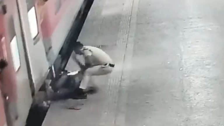 Borivali Railway Station