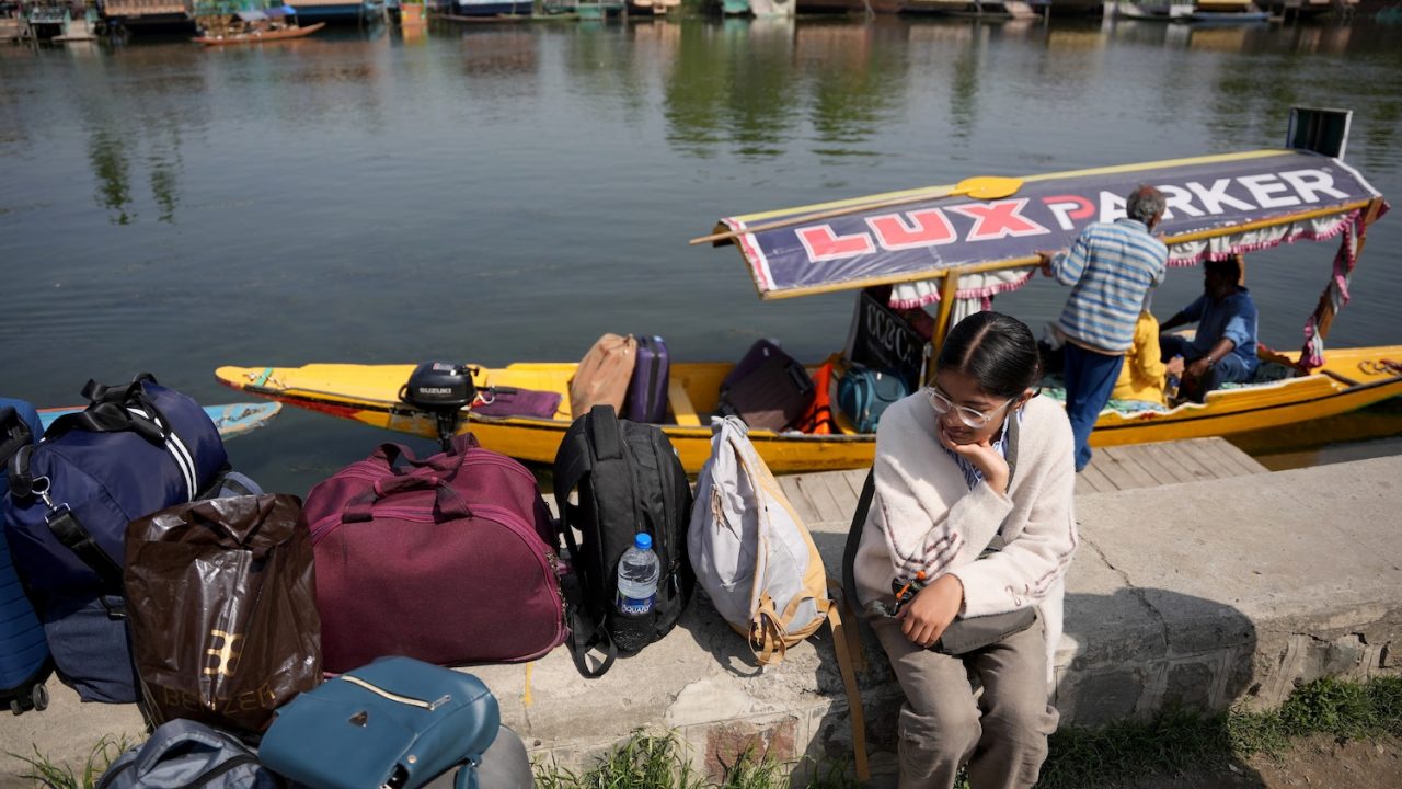 Exit Poll Cnn News18 English Tourists Return To Pahalgam Just Days After  Terror Attack CNBC TV18