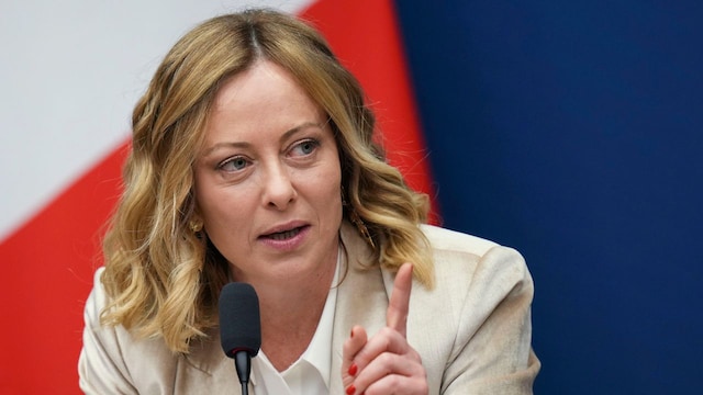 No 4. Giorgia Meloni: Prime Minister of Italy | Loves to eat: Pasta, mozzarella, fish soup of Anzio | Meloni’s favourites include staple Italian dishes like pasta and mozzarella, with a special affection for the fish soup of Anzio, a coastal Italian speciality. No 4. Giorgia Meloni: Prime Minister of Italy | Loves to eat: Pasta, mozzarella, fish soup of Anzio | Meloni’s favourites include staple Italian dishes like pasta and mozzarella, with a special affection for the fish soup of Anzio, a coastal Italian speciality.
