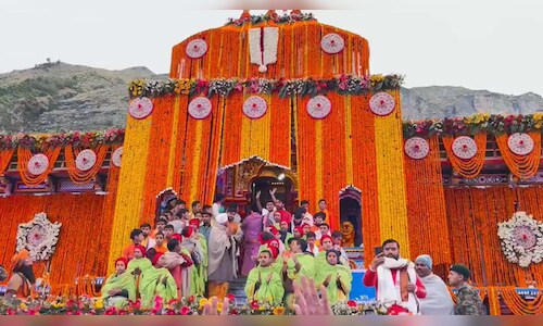 Badrinath Temple Reopens, Char Dham Yatra Commences