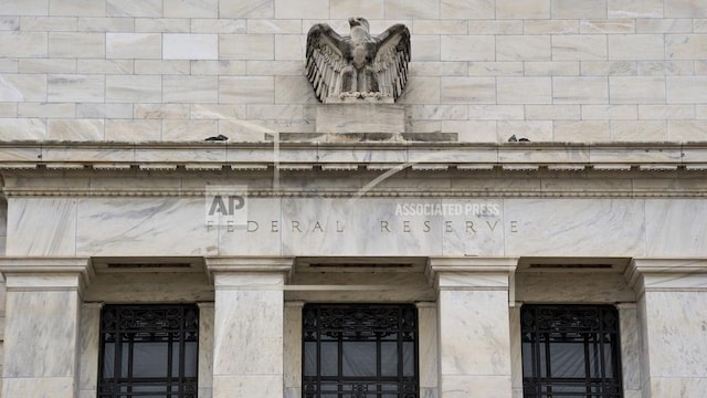 federal-reserve-washington-ap-photo-2025-05-c55525971a398a8453c6e6b50a32e054 7 मई को ब्याज दरों में कटौती करने की संभावना नहीं है