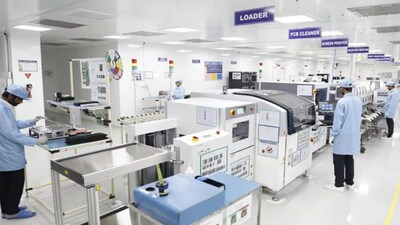 Syrma SGS | The stock has broken about a horizontal consolidation zone which persisted for the last eight quarters with a strong bullish candle in September. The prior resistance between ₹670 - ₹700 levels will now turn into a key support on any corrective dip. Axis Direct expects the stock to rise to ₹985 to ₹1,080 levels, which implies a potential upside of 48% from current levels. Buy range is between ₹760 - ₹700 and support zone is between ₹645 - ₹585.