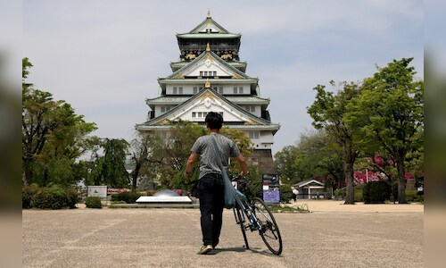 Weak Demand at Japan 30-Year Bond Auction Fuels Concerns