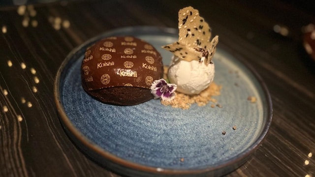 Koishii, koishii st regis mumbai, st regis mumbai, nikkei cuisine, contemporary nikkei cuisine, nikkei cuisine in mumbai, japanese cuisine, peruvian cuisine, peru japan, japan peru, japanese peruvian cuisine, where to eat mumbai, koishii rating, st regis restaurants, where to eat in worli, where to eat in lower parel, bombay food, mumbai food, food review, koishii review, skyline view, mumbai skyline view, restaurant with mumbai skyline view, restaurants with mumbai skyline view,