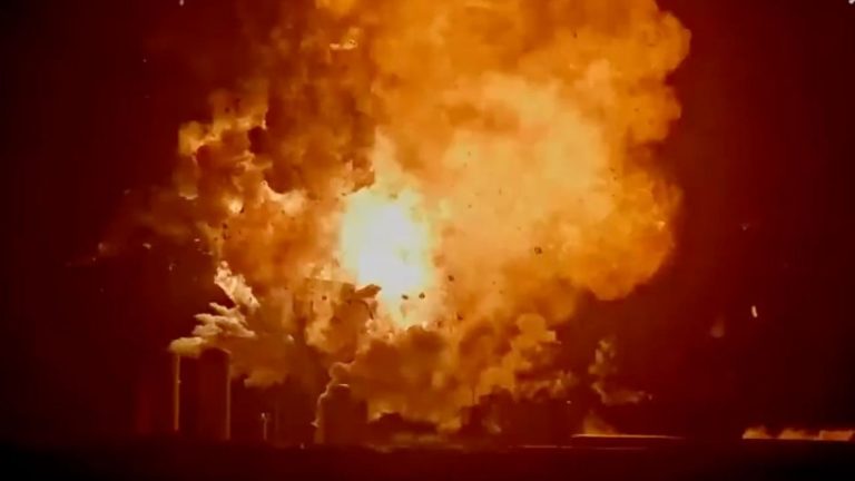 SpaceX Starship prototype explodes during static fire test in