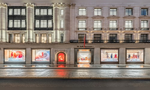 Canadian athleisure brand Lululemon partners with Tata CLiQ for India debut in 2026