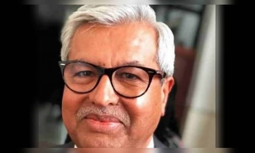 Senior Advocate Dushyant Dave bids adieu to legal profession after 48 years