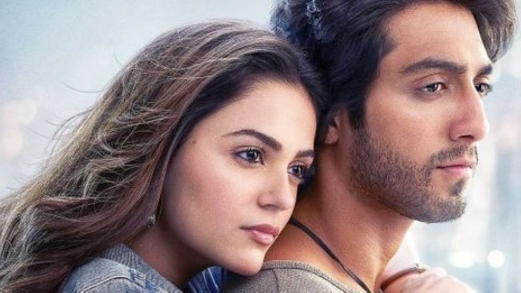 Saiyaara day 3 box office collection: Ahaan Panday, Aneet Padda-starrer  mints ₹37 crore - CNBC TV18