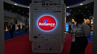 Reliance Retail Revenue Jumps 8% YoY to ₹97,912 Crore in Q3 FY26