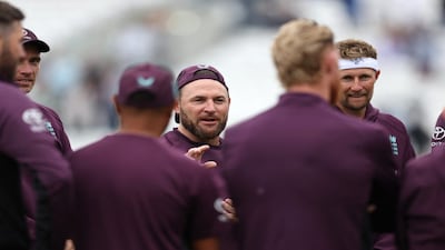 Cricket - International Test Match Series - Fifth Test - England v India - Kia Oval, London, Britain - July 31, 2025 England's Joe Root with head coach Brendon McCullum, special skills consultant Tim Southee and teammates during the warm up before the match Action Images via Reuters/Paul Childs