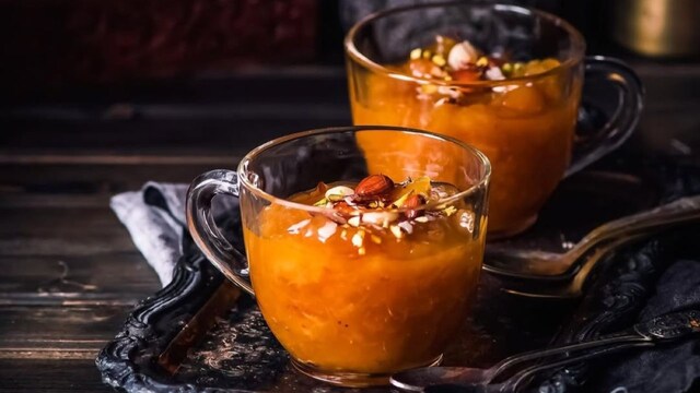 7. Khubani ka Meetha | Khubani ka Meetha is a classic Hyderabadi dessert made from dried apricots stewed with sugar until soft and syrupy. Often topped with cream or custard, it strikes a perfect balance between tartness and sweetness. It is a popular sweet dish served at weddings and festive occasions.