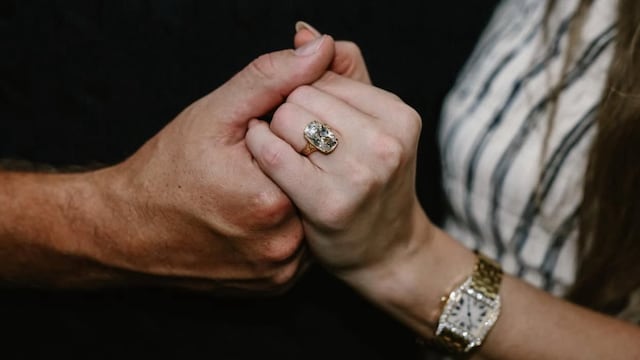 Taylor Swift and Travis Kelce are engaged