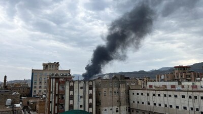 Smoke billows following an Israeli airstrike in Sanaa, Yemen, September 10, 2025. REUTERS/Stringer