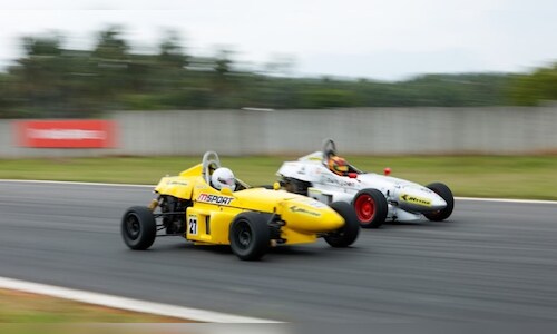 Motorsports: Shetty, Nicholas Eye Wins at Kari Motor Speedway