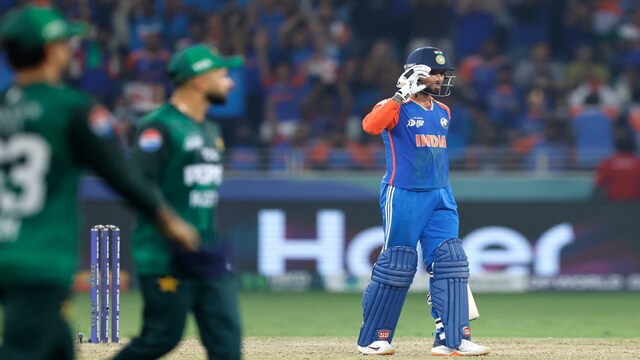 India defeat Pakistan by five wickets to win the Asia Cup for ninth ...
