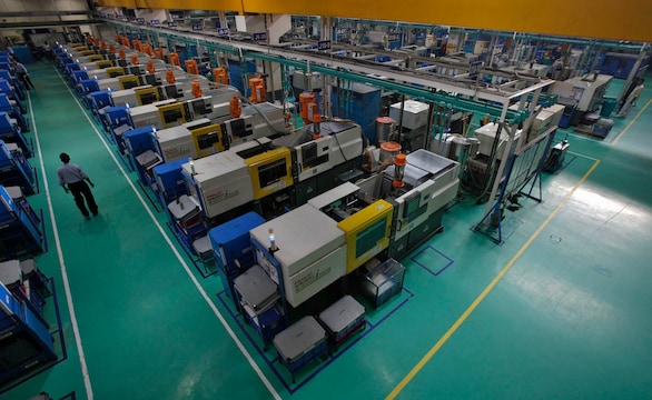 Samvardhan MothersonNorth America contributes 18–20% of total revenue. While the company is diversified across Europe and other regions, lower US tariffs could still aid its North American order pipeline.