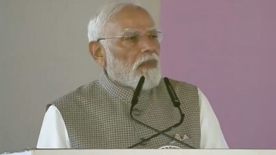 PM Modi Navi Mumbai airport./Image X