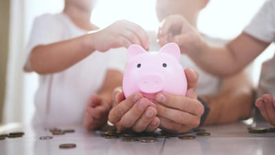 Plan 2026 Finances Now: Year-End Steps for Savings, Tax, Overseas Education