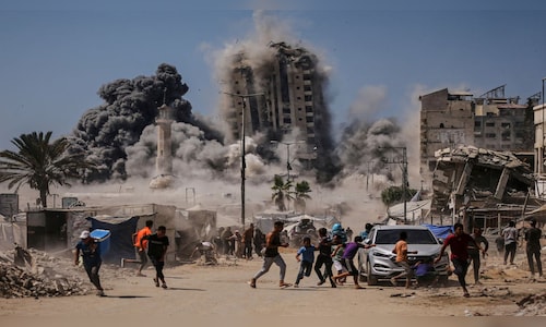 Gaza Banks Reopen Amid Severe Cash Shortage, Economy Nears Barter
