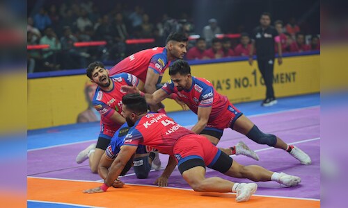 Dabang Delhi Prepares for UP Yoddhas Match in PKL