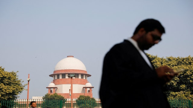 SC grants bail to three accused in 2024 Pune Porsche crash case - CNBC TV18
