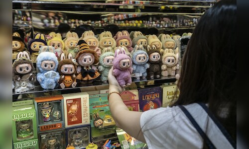 Analyst Warns Pop Mart's Labubu Hype Echoes Beanie Babies' Downfall