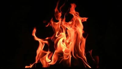 सोलन अग्निकांड: हिमाचल प्रदेश में भीषण आग से 8 साल के बच्चे की मौत, कई फंसे होने की आशंका.