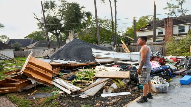 Tornado sweeps through Houston suburb, damaging over 100 homes – See ...