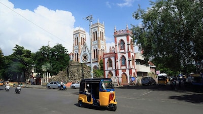 Puducherry: Relaxed colonial charm draws urban travellers. Searches rose for its French-quarter vibes, beaches, cafés and laid-back coastal living, making it a top domestic getaway choice in 2025.