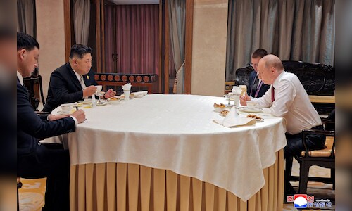 Putin Praises North Korea in New Year Message