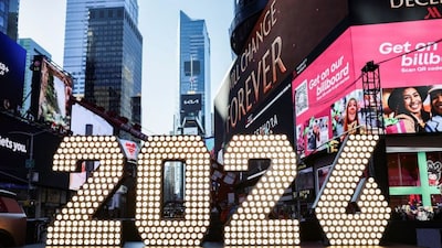 The numerals ‘2026’ arrive for the Times Square New Year’s Eve celebrations in New York City, U.S., December 18, 2025. REUTERS/Jeenah Moon