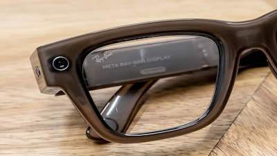 EssilorLuxottica's AI Smart Glasses Tipped as Next Big Growth Driver